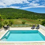 Villa Vrvilo- With Private Pool And Playground Brštanovo