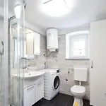 Vrvilo- With Private Pool And Playground *