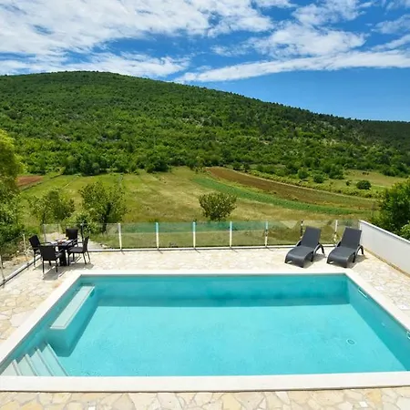 Villa Vrvilo- With Private Pool And Playground Brstanovo